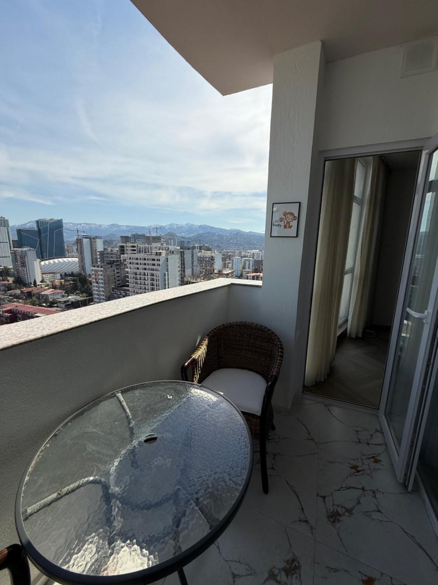 Tamuna'S Cozy Apartment Batumi Kültér fotó